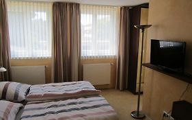Hotel Die Krone  2*